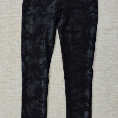 SPANX FAUX LEATHER CAMO Womens Sz Small Black Nylon Stretch Shaping Leggings EXC